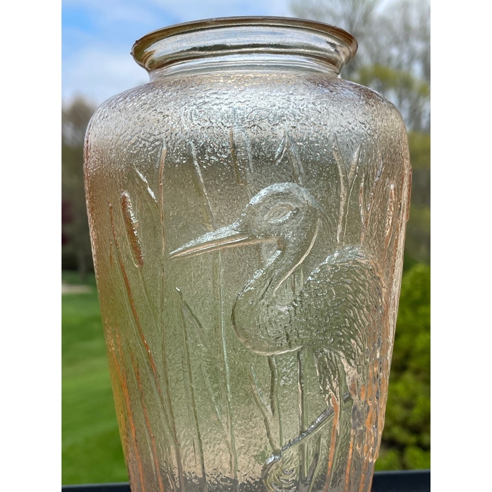 Merigold Carnival Glass Vase Stork Heron Cattails Flowers Iridescent Vintage - Picture 11 of 15